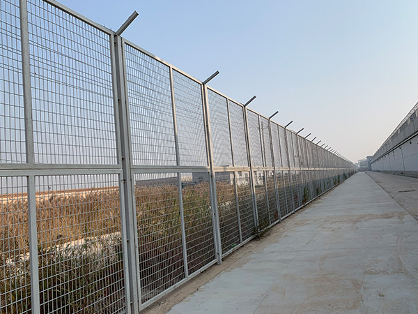 看守所隔離網圖片3