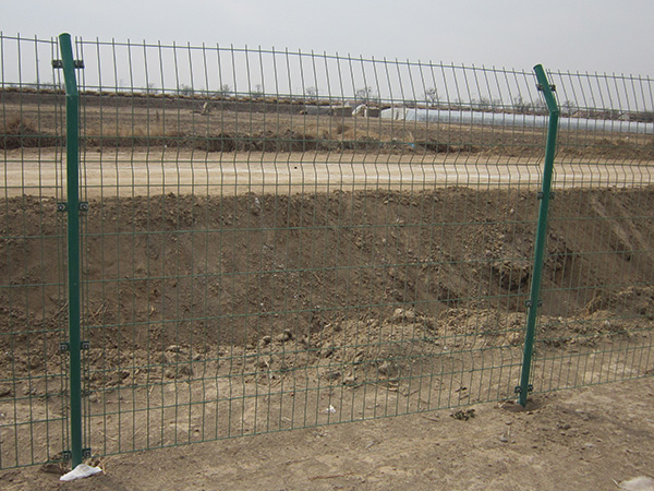 圈地護欄網(wǎng)圖片3