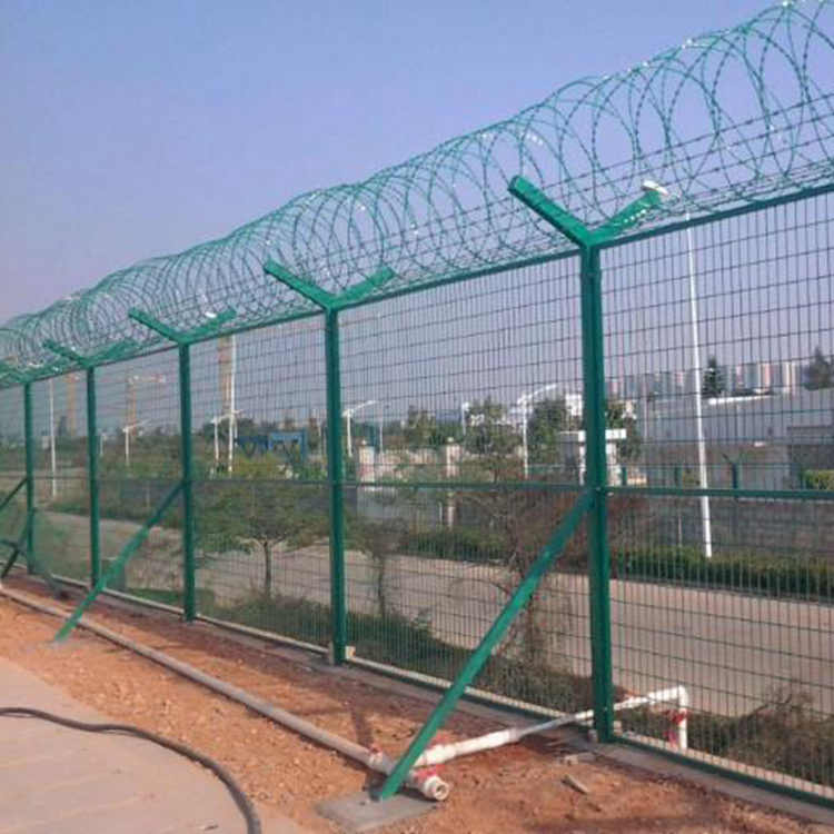 民用機場飛行區隔離網圖片1 民用機場飛行區隔離網圖片1