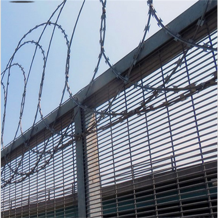 螺旋式刀片刺網安裝規范圖片3 螺旋式刀片刺網安裝規范圖片3