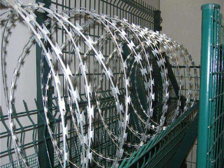 圍墻刺鐵絲網