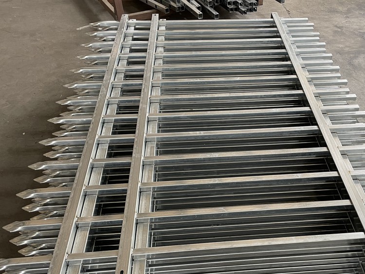 金屬柵欄圍墻 金屬柵欄圍墻