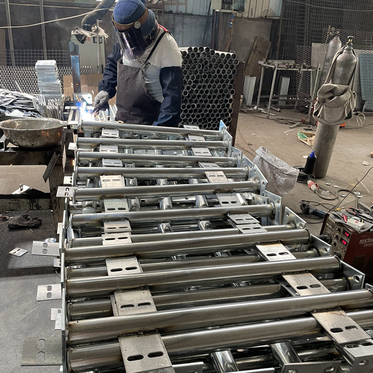 防眩網網孔尺寸要求規范圖片4 防眩網網孔尺寸要求規范圖片4