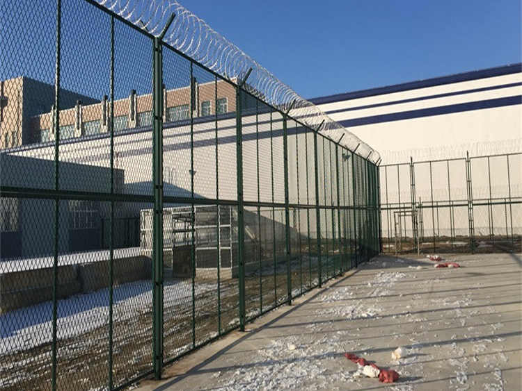 刺鋼網墻 刺鋼網墻