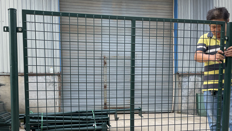 湖泊護欄網18631858321