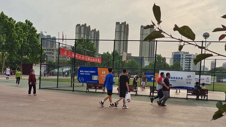 籃球場護欄網18631858321