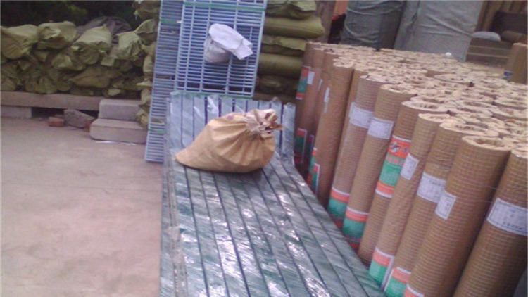 護欄網發貨18631858321 護欄網發貨18631858321