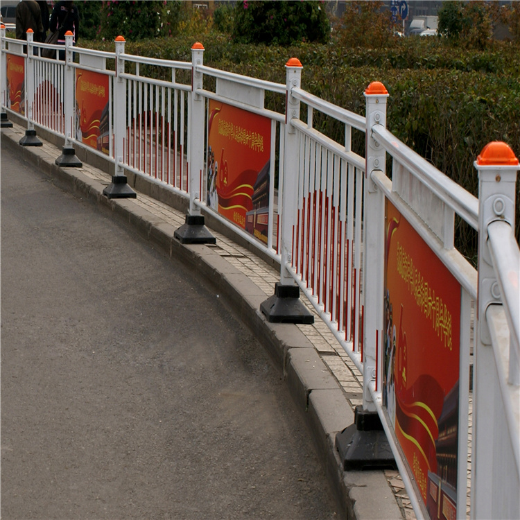 橋梁中心護欄圖片3 橋梁中心護欄圖片3