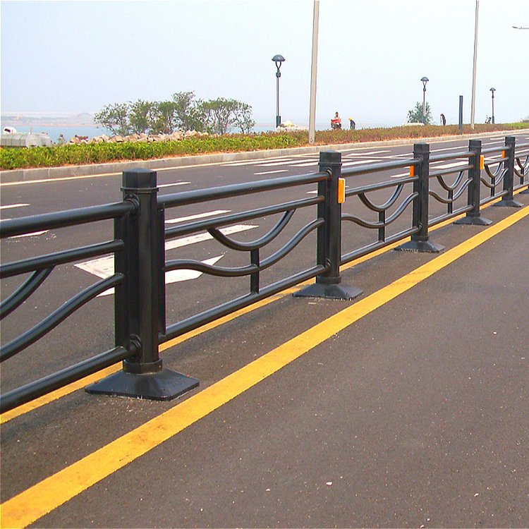 道路防護欄圖片3 道路防護欄圖片3